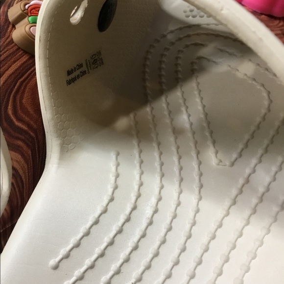 SZA x CROCS CLASSIC SLIDE - Picture 8 of 15